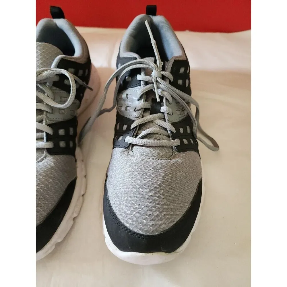 Reebok Men's 10.5 Gray Grey Black Running Shoes